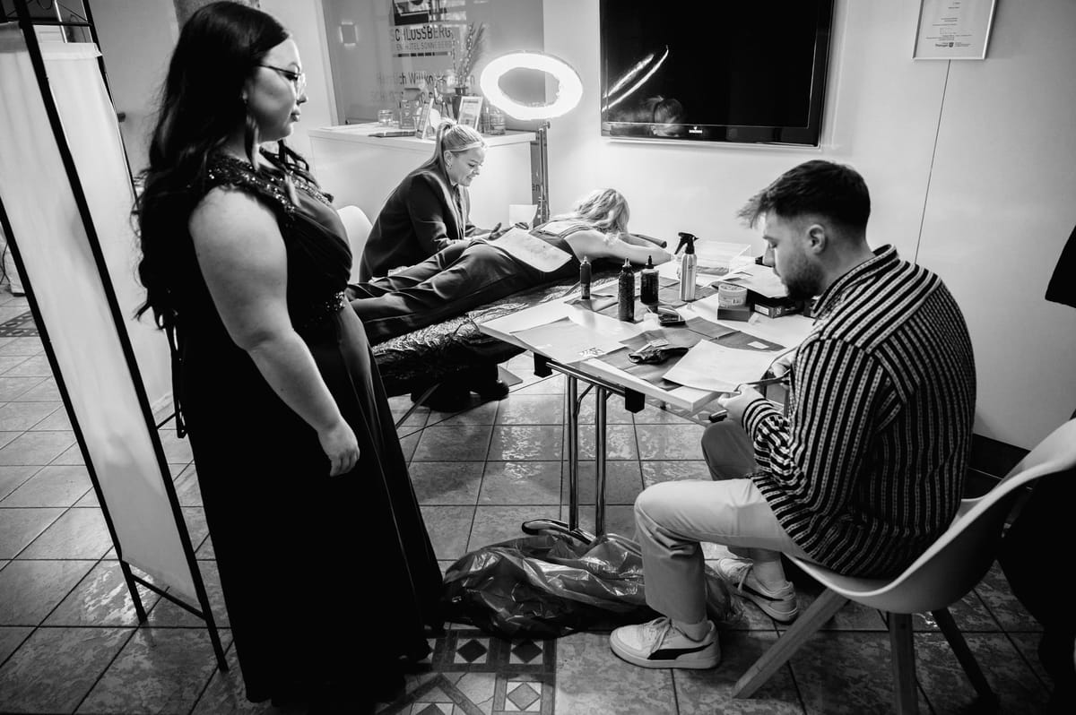 A Love Across Borders, photo 8