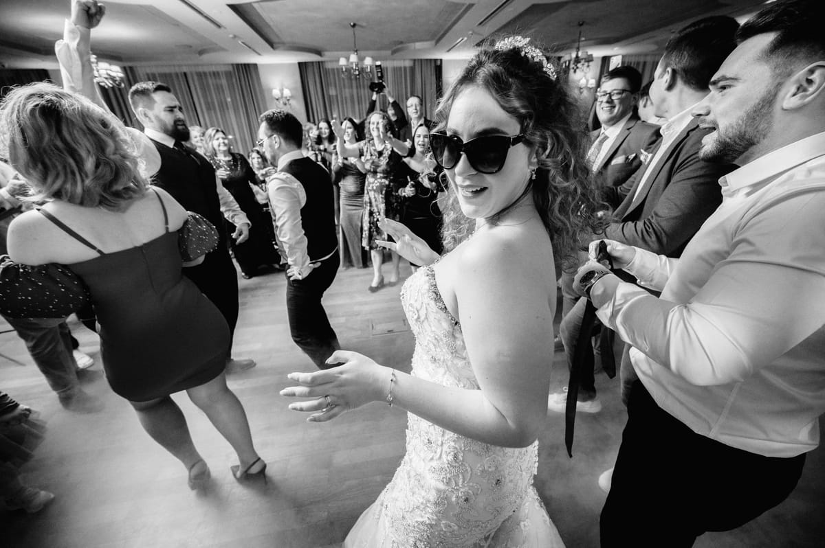 Love in the Moment, photo 2